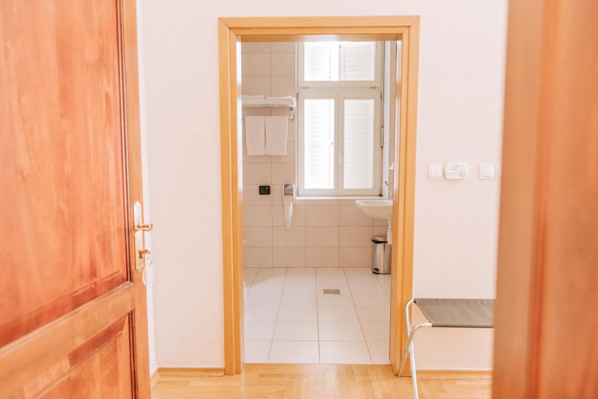 Hotel Kurija Jankovic Lukac Extérieur photo